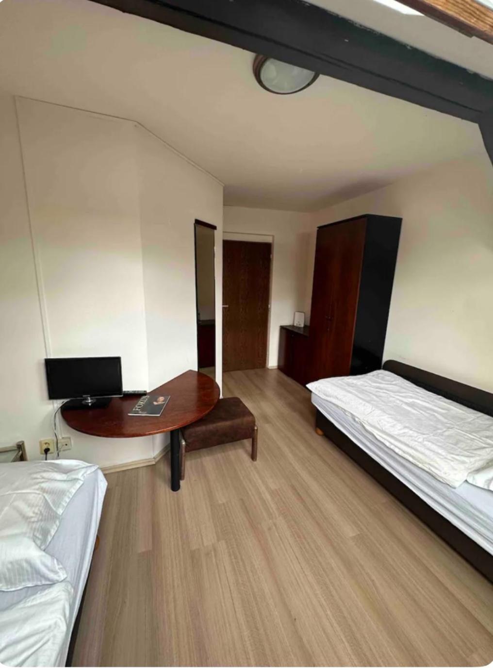 Private Apartment Near The Centre 布拉迪斯拉发 外观 照片
